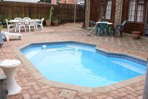 Jeffreys Bay Backpackers Hostel Ngoại thất bức ảnh