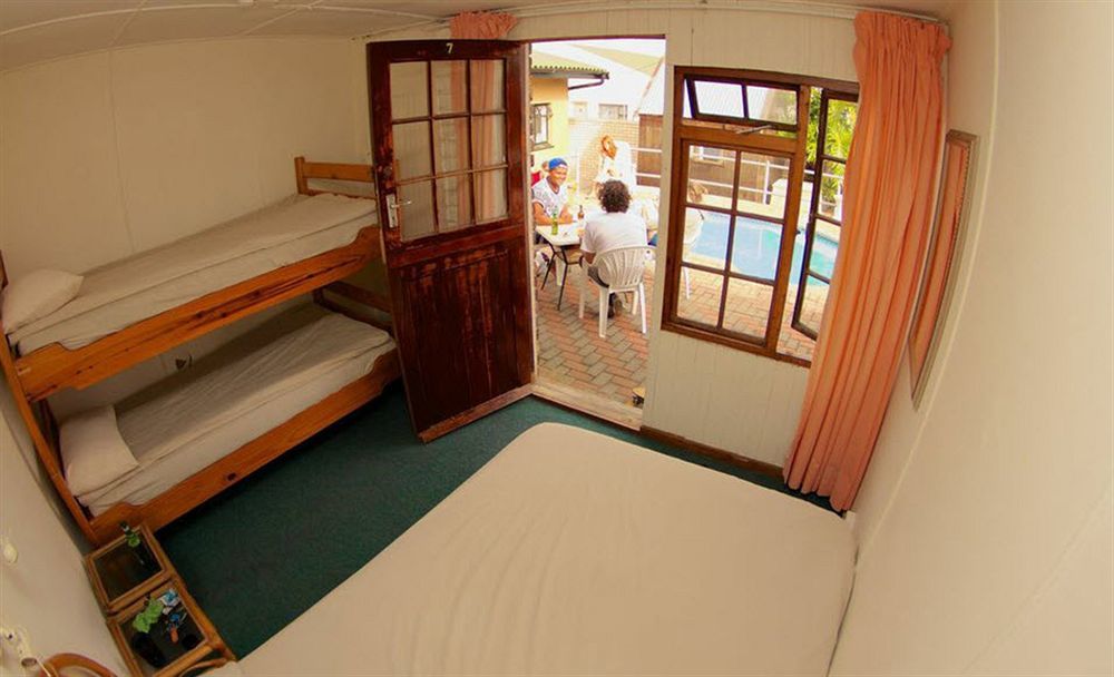 Jeffreys Bay Backpackers Hostel Ngoại thất bức ảnh